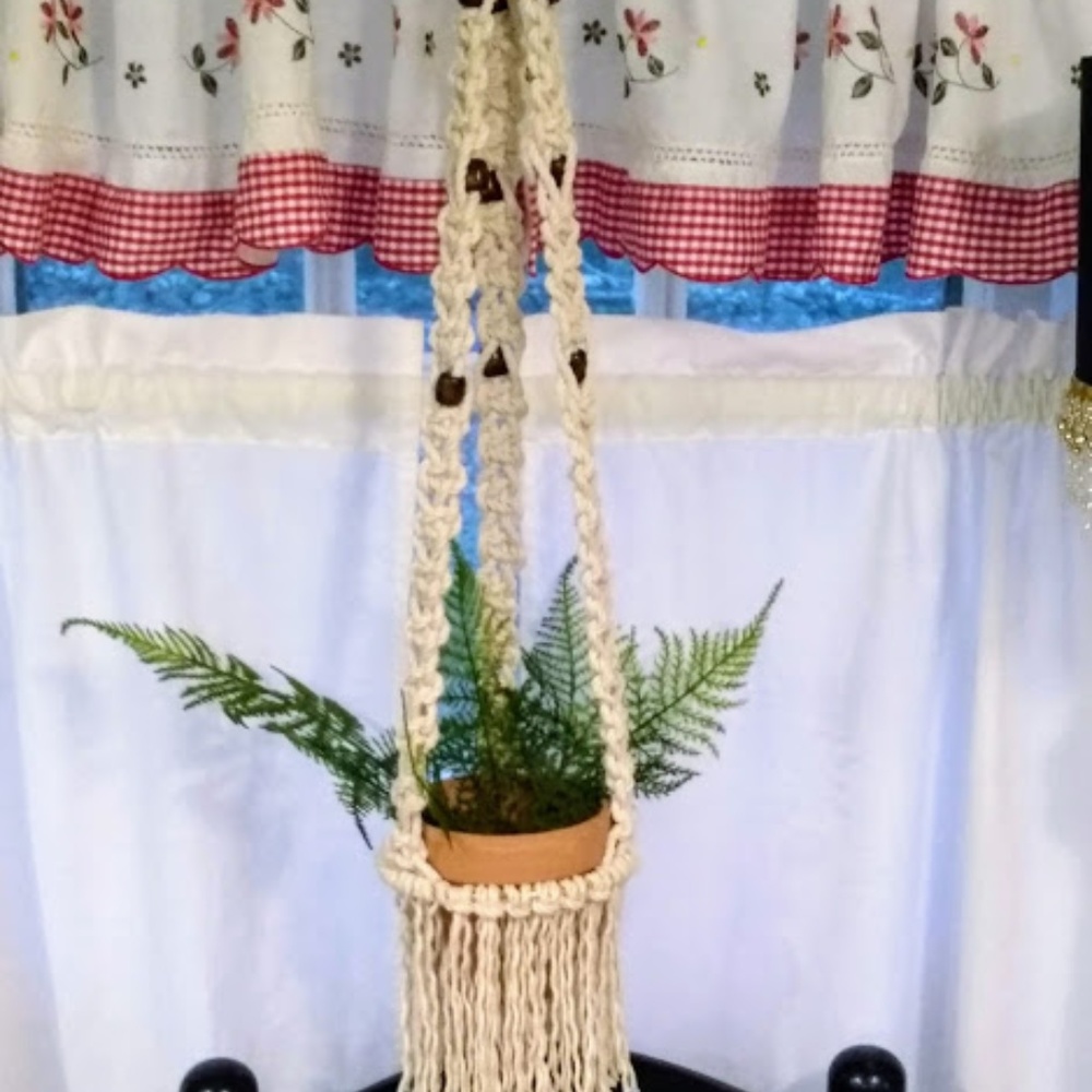 Natural Cotton Country Plant Hanger With Pot - Picture 4 of 8